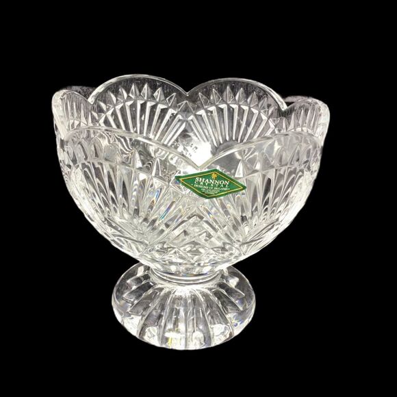 Shannon Crystal Footed Bowl Scalloped Edge Hand Crafted Designs Of Ireland - Picture 1 of 7